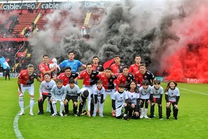Colon perdió ante Gimnasia y Esgrima de Mendoza por la fecha 24 de la zona B de la Primera Nacional. Foto: Matías Pintos.