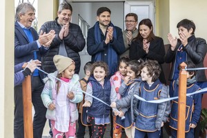 “En el departamento, entre las ya terminadas y las que están en ejecución, vamos a tener 20 aulas nuevas, lo que equivale prácticamente a dos escuelas nuevas si tomamos la cantidad de aulas que hay por cada una de ellas”.
