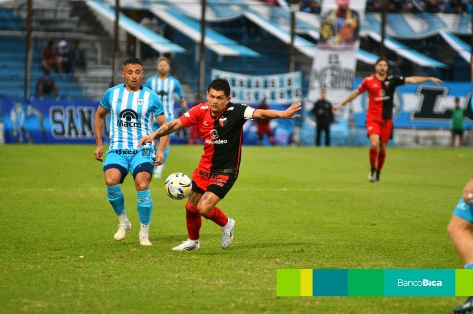Galería BICA: Colón vs. Gimnasia de Jujuy | Fecha 25 Primera Nacional.