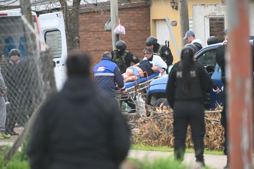 Durante horas, el barrio Nueva Esperanza fue escenario de una verdadera película de terror. Foto: Flavio Raina