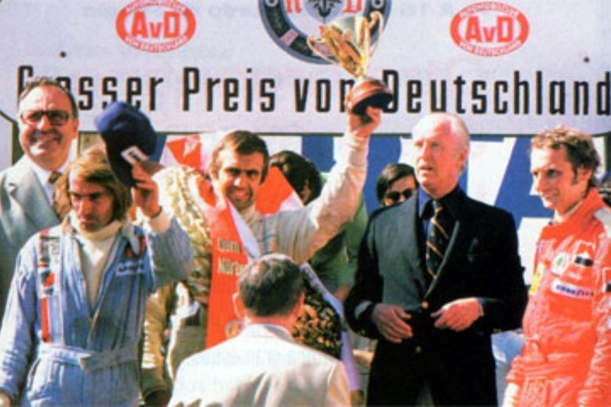 El podio de Alemania: Laffite (2º), Reutemann (1º) y Lauda (3º).