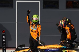 Formula One F1 - Hungarian Grand Prix - Hungaroring, Budapest, Hungary - August 3, 2025
McLaren's Lando Norris celebrates after winning the Hungarian Grand Prix REUTERS/Bernadett Szabo