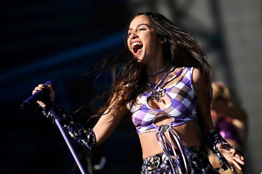 Olivia Rodrigo performs on the Other stage at Worthy Farm in Somerset during the Glastonbury Festival in Britain, June 25, 2022.  REUTERS/Dylan Martinez


     TPX IMAGES OF THE DAY