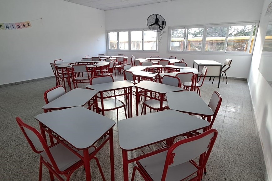 Borla participó de la inauguración de un nuevo espacio para el dictado de clases en la Escuela Nº 6149 Manuel Laínez.