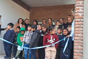 Borla participó de la inauguración de un nuevo espacio para el dictado de clases en la Escuela Nº 6149 Manuel Laínez.