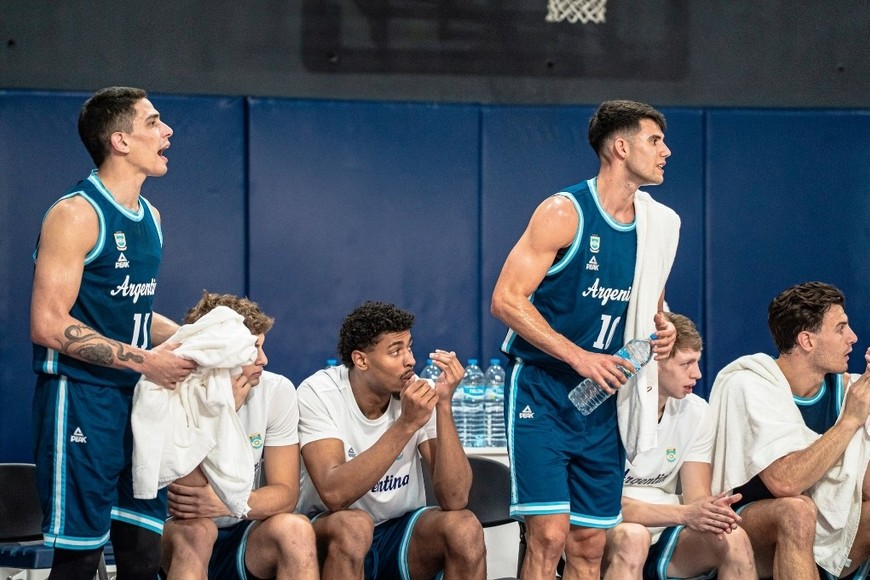 Vildoza fue el mejor de Argentina con 18 puntos y 4 triples.