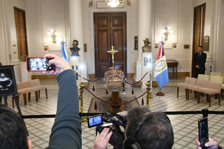 Los restos de la recordada boxeadora fueron velados en la Legislatura.