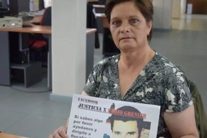 Su madre sigue pidiendo justicia