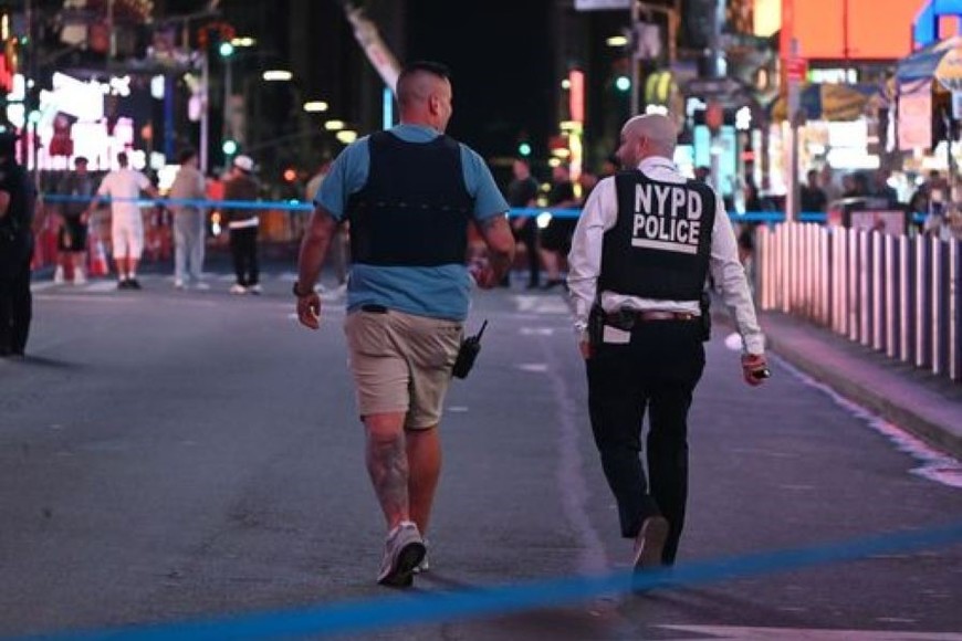 Las tres víctimas fueron trasladadas al Hospital Bellevue.