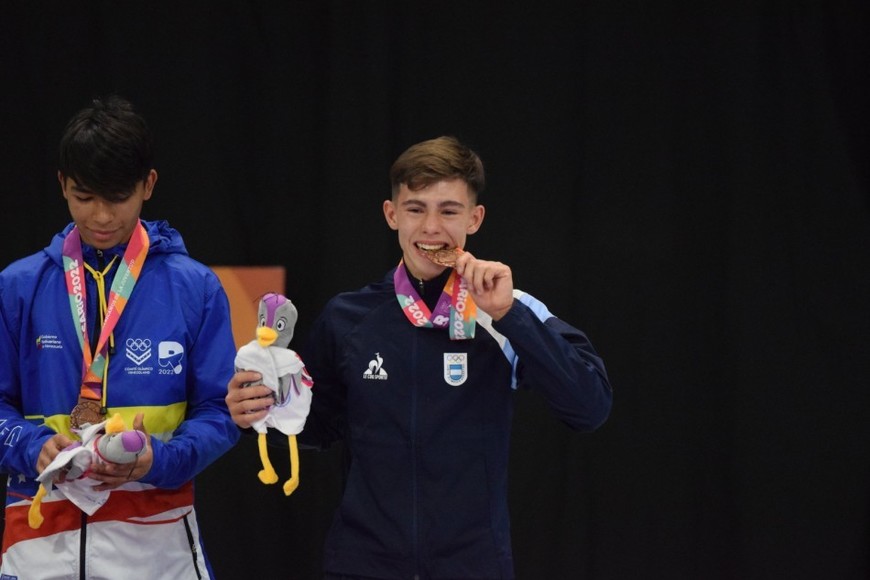 Los embajadores rosarinos competirán en disciplinas que van desde el canotaje hasta el voleibol playa, en un certamen que reunirá a más de 4.000 atletas de 41 países y tendrá 42 disciplinas (28 deportes).