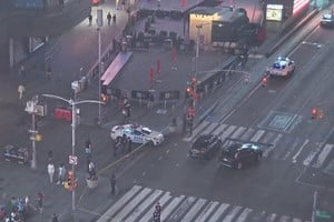 Las tres víctimas fueron trasladadas al Hospital Bellevue.