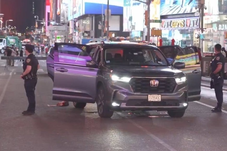 Las tres víctimas fueron trasladadas al Hospital Bellevue.