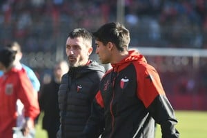 colon vs agropecuario martin minella. Foto: Fabatía