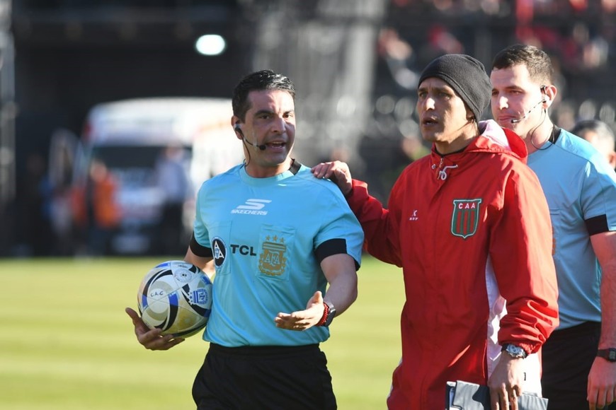 colon vs agropecuario Javier Delbarba foto: Fabatía