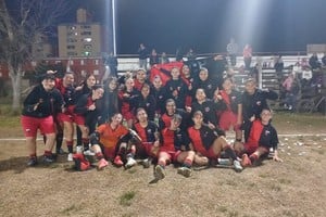 Colón goleó y es líder junto a Unión. Crédito: Gentileza Gisela Pascualón