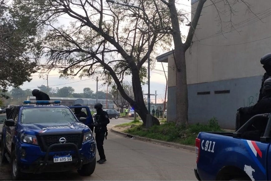 Para las requisas se contó con el apoyo de dos grupos de la PAT y uno del GOE.