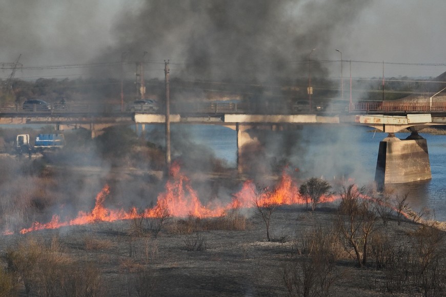 quema de pastizales carretero. Crédito: Fernando Nicola