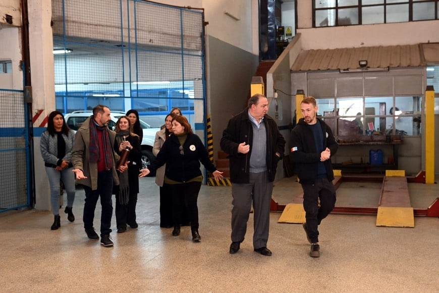 Poletti recorriendo la primera intervención del plan.