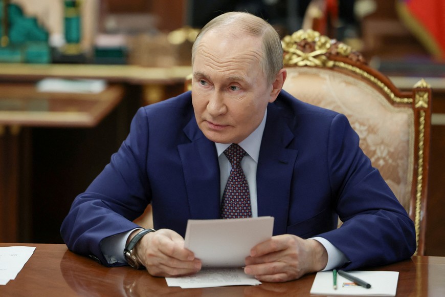 Russia's President Vladimir Putin chairs a meeting on economic issues in Moscow, Russia, August 12, 2025. Sputnik/Vyacheslav Prokofyev/Pool via REUTERS ATTENTION EDITORS - THIS IMAGE WAS PROVIDED BY A THIRD PARTY.