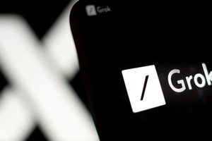 Grok, la IA de xAI. Crédito: NurPhoto/Getty Images