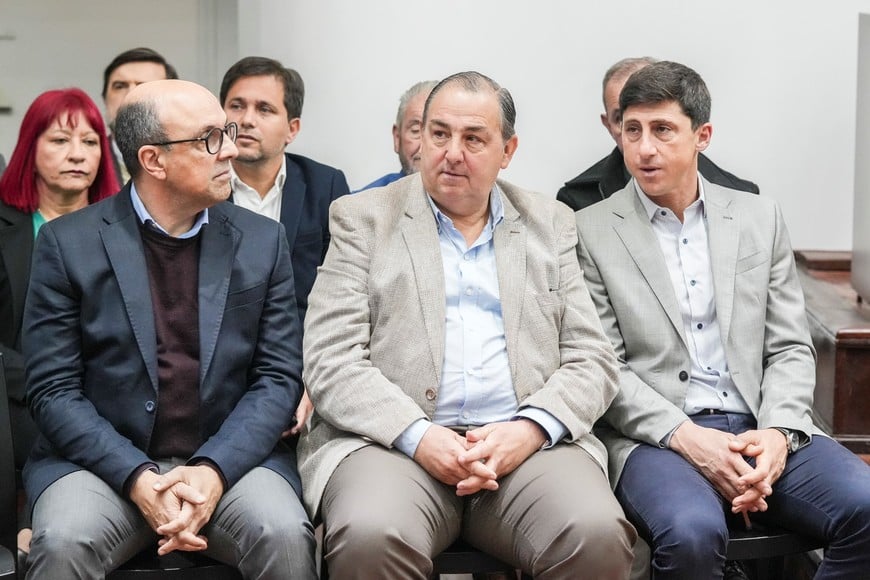 Poletti estuvo en la audiencia pública que se desarrolló en el Concejo local.