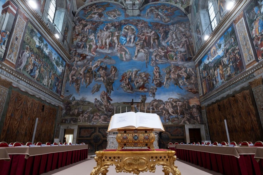 A view of the interior of the Sistine Chapel ahead of the conclave to elect the next pope at the Vatican, May 6, 2025. Vatican Media/Handout via REUTERS THIS IMAGE HAS BEEN SUPPLIED BY A THIRD PARTY
