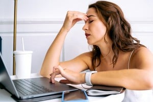 Escuchar las señales del cuerpo es fundamental para evitar el agotamiento.