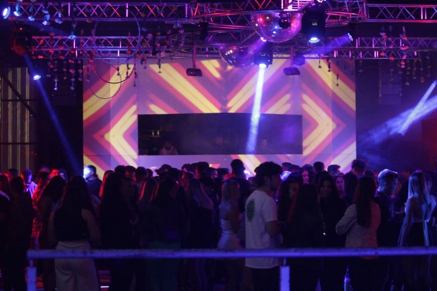 Locales bailables. El proyecto aggiorna la legislación actual.