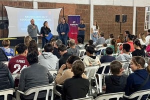 Encuentros realizados en clubes, escuelas e institutos de la provincia.