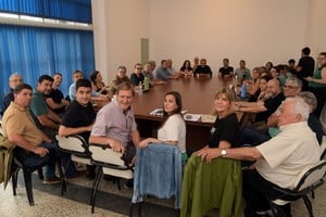 La pretensión de la cúpula del PJ es intentar conformar una lista de unidad que represente a Fuerza Patria, la alianza que inscribió el peronismo junto a una decena de aliados, entre ellos, el Frente Renovador. Crédito: Guillermo Di Salvatore