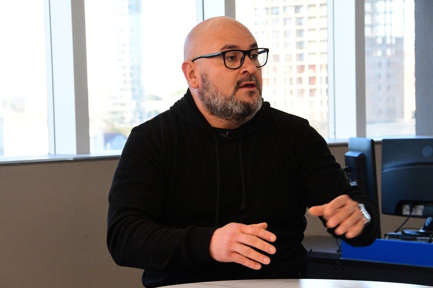 Suárez destacó que la reforma permitirá  gestionar cuestiones de manera directa.Crédito Flavio Raina.