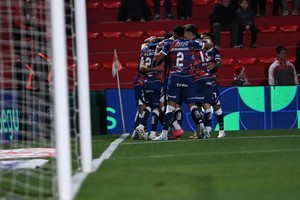 Goles Pittón Estigarribia Unión-Instituto | Torneo Clausura Fecha 5 | Estadio Monumental Perón de Córdoba. Foto: Facundo Luque