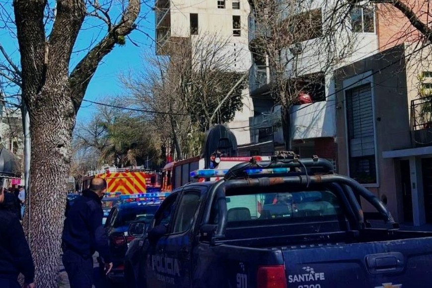 Al momento del inicidente se activó un amplio operativo de emergencia en la zona.