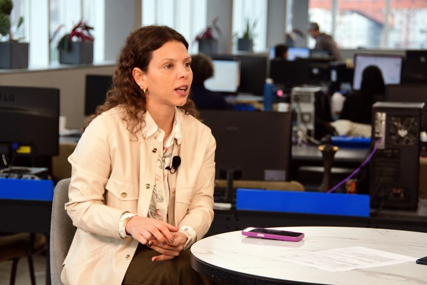 Mahmud destacó anticipar el futuro de la sociedad y la tecnología. Foto: Guillermo Di Salvatore.