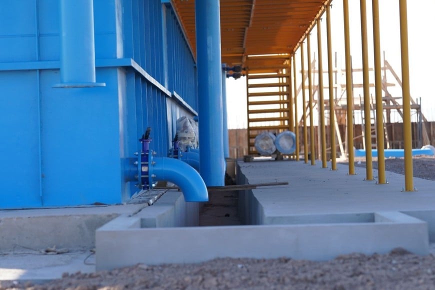 La obra que permitirá llevar agua clarificada hacia Antonio Pini, Pozo Borrado, Fortín Atahualpa, San Bernardo, Villa Minetti, Santa Margarita y El Nochero.