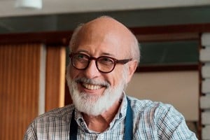 Francella en uno de los 16 personajes que compone. Foto: Star Original Productions