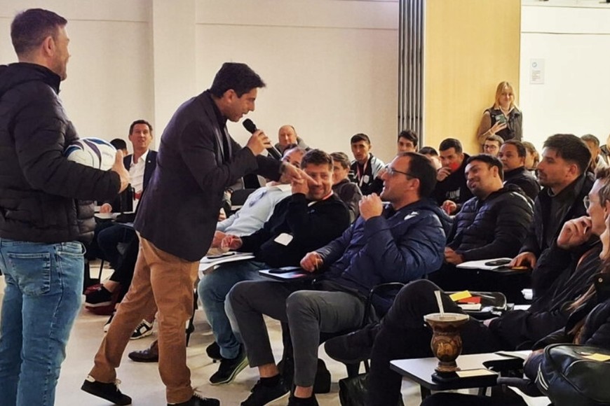 Tercer congreso de fútbol formativo en Esperanza. Crédito: Prensa Liga Santafesina de Fútbol