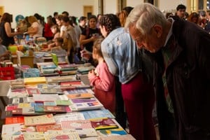 La Feria del Libro de Santa Fe es una consolidada propuesta cultural, ya en su XXXI edición. Se realizará entre el 1ero. y el 5 de octubre en la Estación Belgrano.