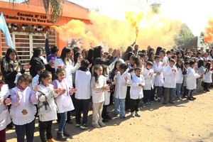 Festejos por los 100 años de la Escuela N° 110 de Colonia Mascías.