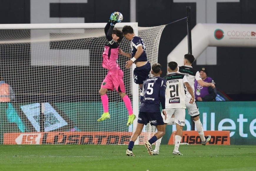 No se sacaron diferencias y sigue peleando en el fondo. Crédito: Prensa San Martín de San Juan