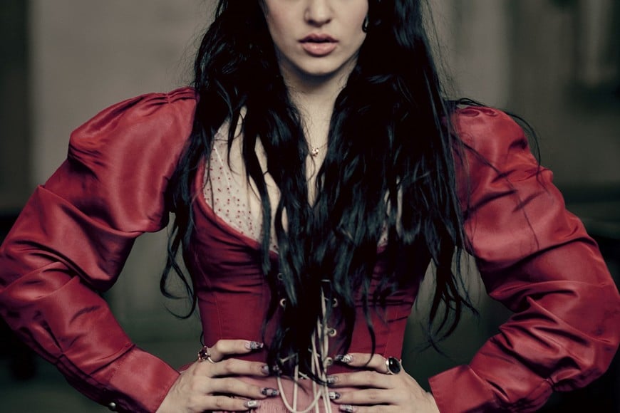 A photograph of Spanish singer Rosalia for the "Looking for Juliet" 2020 Pirelli Calendar, taken by Italian photographer Paolo Roversi and distributed on December 3, 2019. 2020 Pirelli Calendar by Paolo Roversi/Handout via REUTERS - ATTENTION EDITORS - THIS IMAGE HAS BEEN SUPPLIED BY A THIRD PARTY. NO RESALES. NO ARCHIVES. MANDATORY CREDIT.