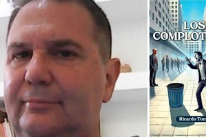 Ricardo Tonini, autor santafesino y la portada de su libro "Los Complotados". Gentileza