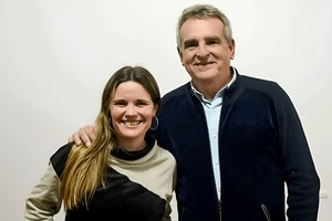 Tepp encabeza la nómina, secundada por Agustín Rossi.