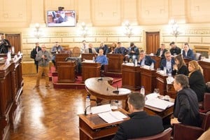Después de tres cuartos intermedios, la Comisión de Régimen Municipal pudo emitir los dictámenes. Foto: Gentileza Prensa Convención Reformadora