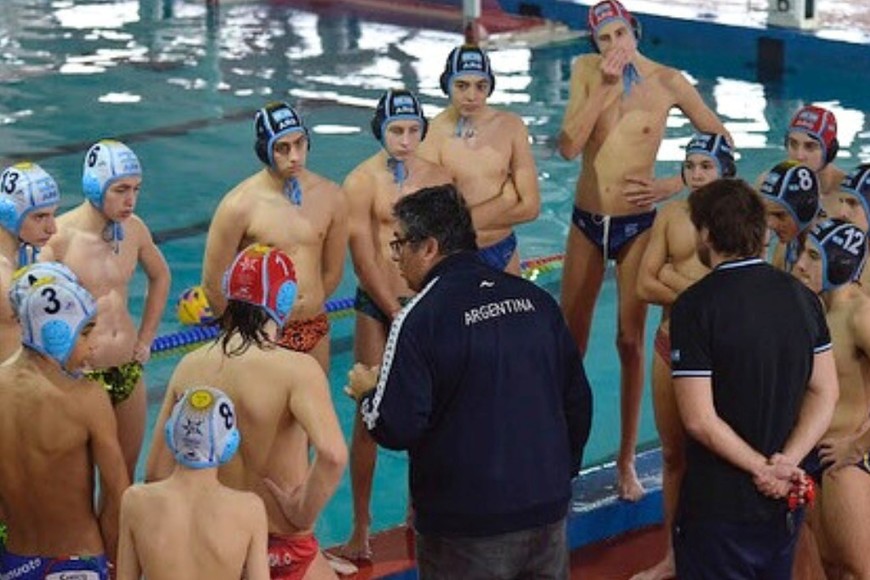 Concentración y disciplina en cada práctica del equipo Sub 15.