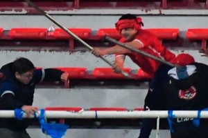 Incidentes en el partido de Independiente con U de Chile.