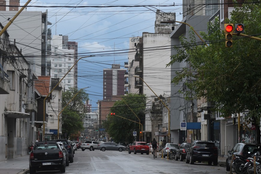 “Esta ordenanza promueve la inversión, cuidando el ambiente”, dijo Simoniello.