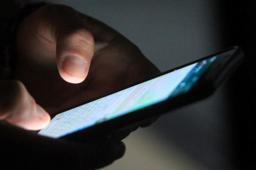 Estafa virtual. Estafas virtuales. Celular. Teléfono. Policial