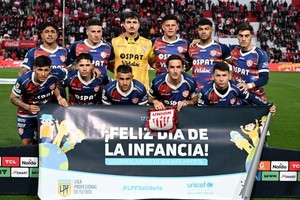 Unión “vela armas” para recibir al Globo. Foto: Facundo Luque