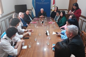 Sosa reiteró su reconocimiento a su equipo de asesores, cuyo "encomiable trabajo" permitió incorporar las inquietudes de un departamento que fue "uno de los protagonistas principales de esta Convención".